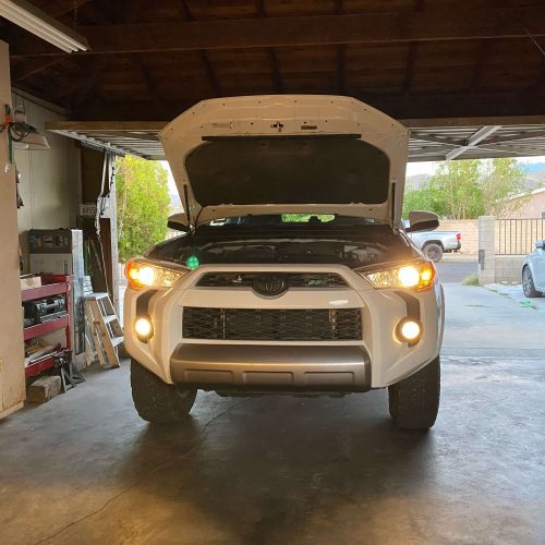 RAV4FOGLIGHT 1